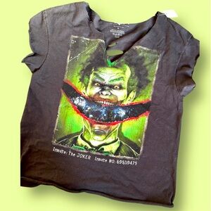 “Upcycled Batman Joker T-Shirt - LG | Sustainable DC Comics Fan Tee”